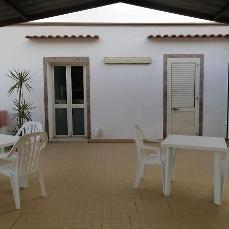 Sicilia Mare Ξενοδοχείο Porto Palo Εξωτερικό φωτογραφία