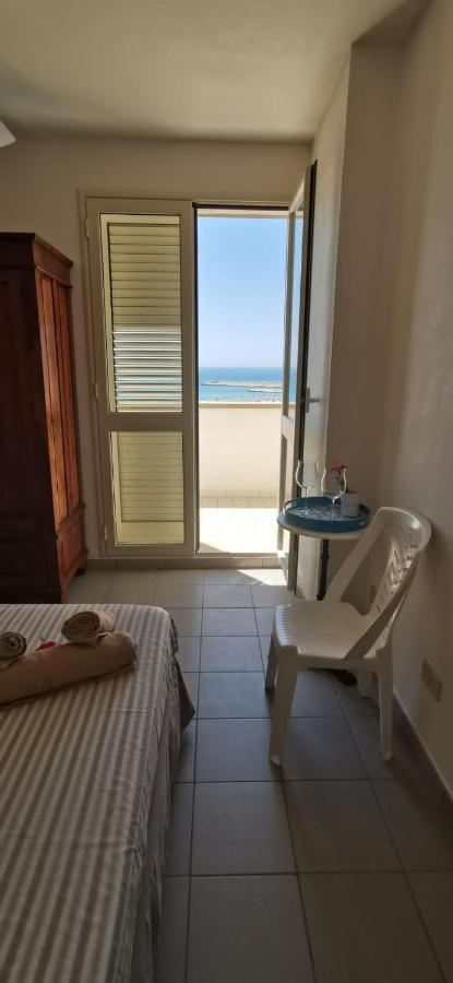 Sicilia Mare Ξενοδοχείο Porto Palo Εξωτερικό φωτογραφία