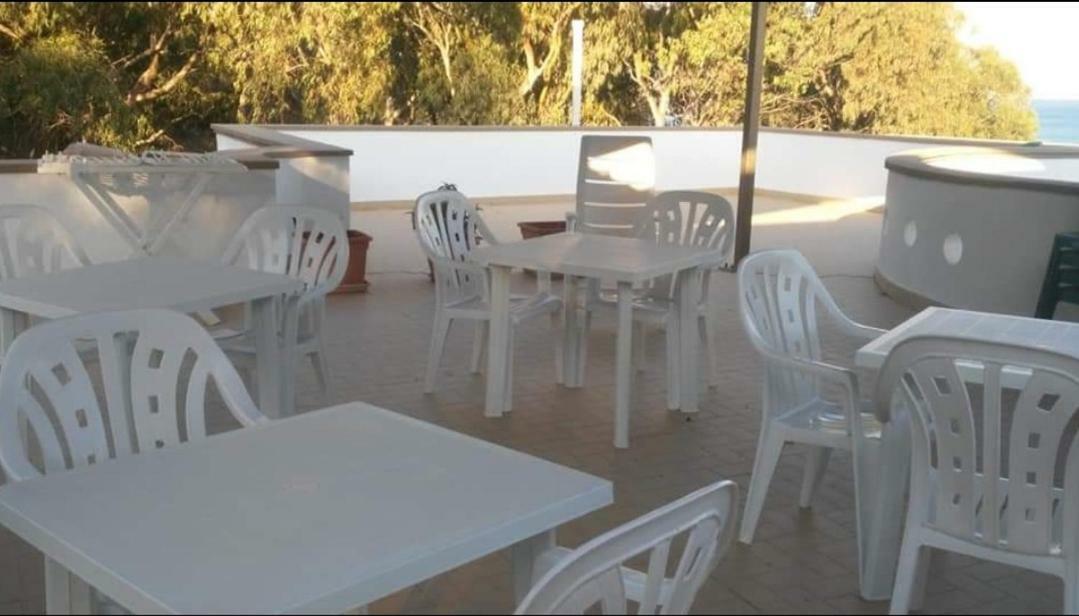 Sicilia Mare Ξενοδοχείο Porto Palo Εξωτερικό φωτογραφία